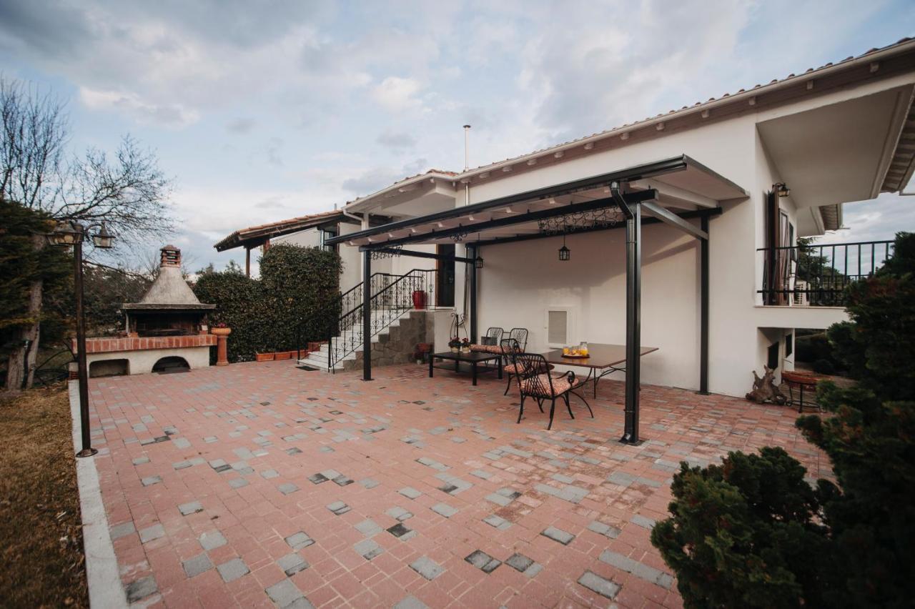 Villa Mythic House à Leptokaryá Extérieur photo