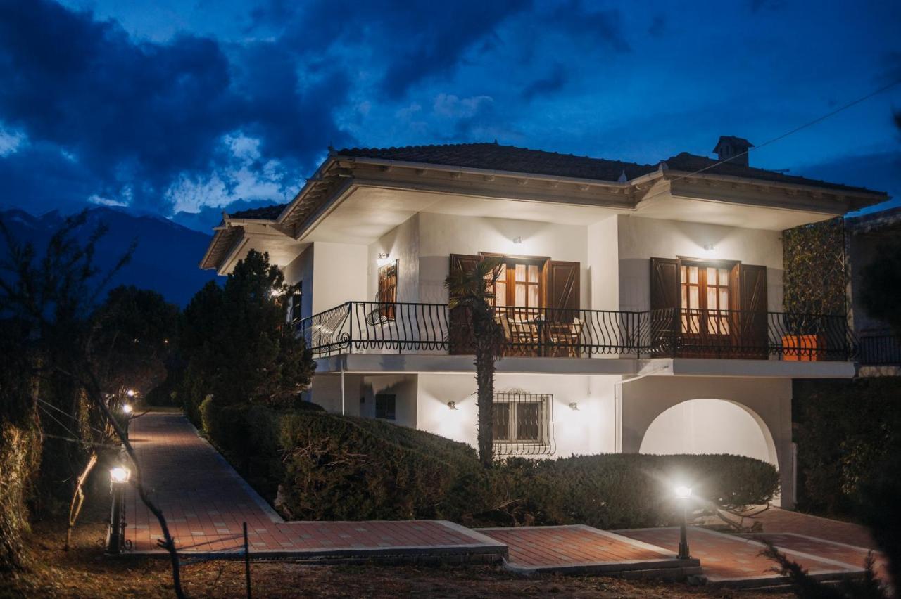 Villa Mythic House à Leptokaryá Extérieur photo